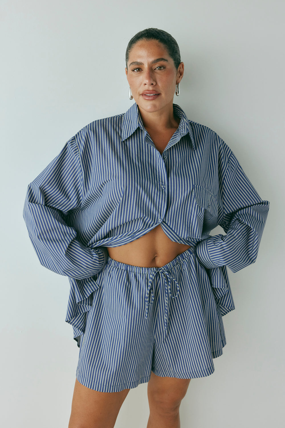 Annika Shorts Navy Stripe