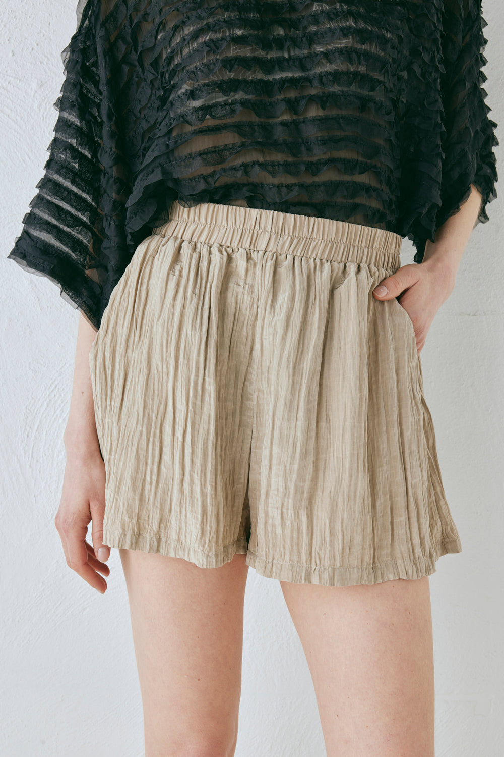 The Sea & I Shorts Taupe