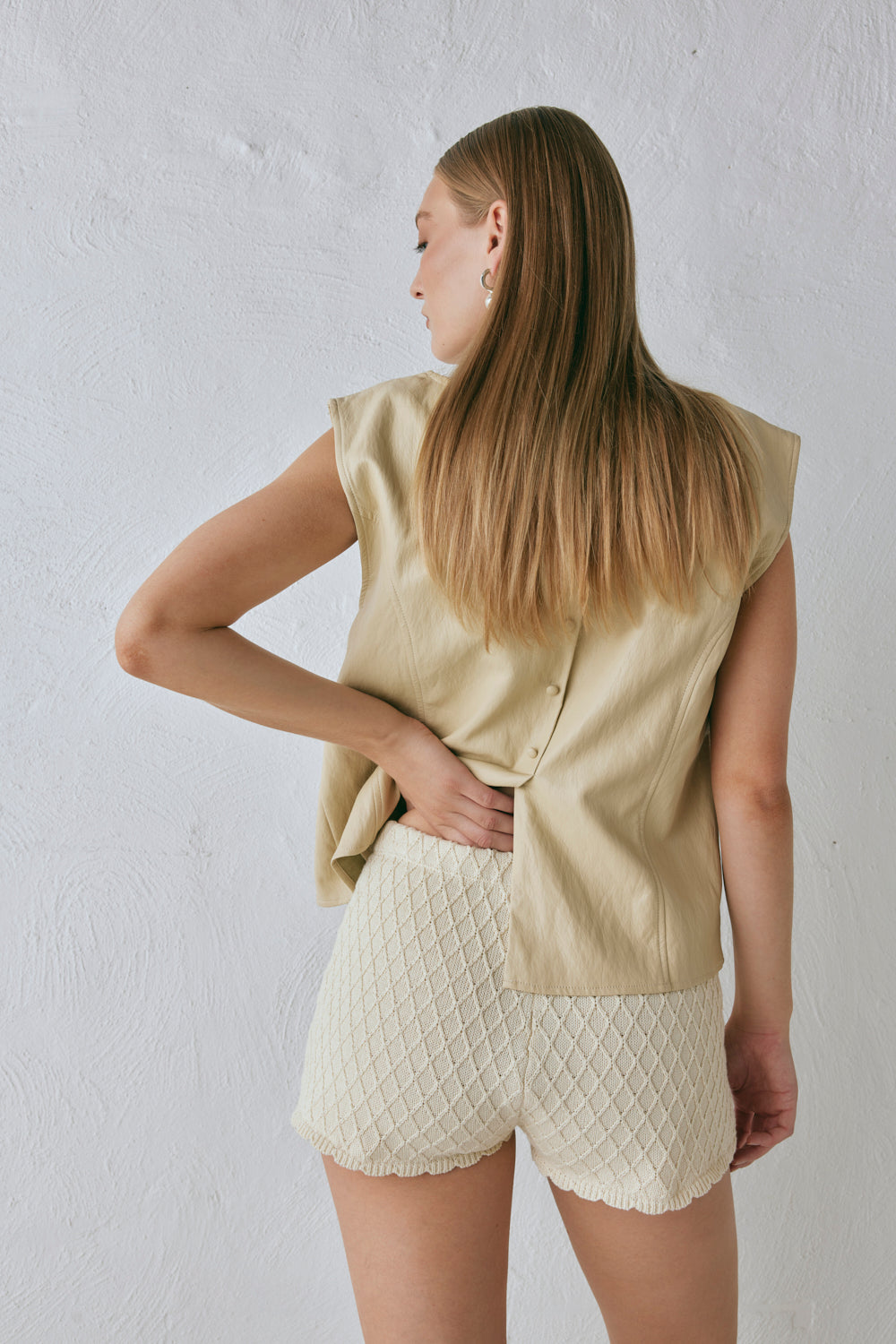 Inner Glow Knit Shorts Cream