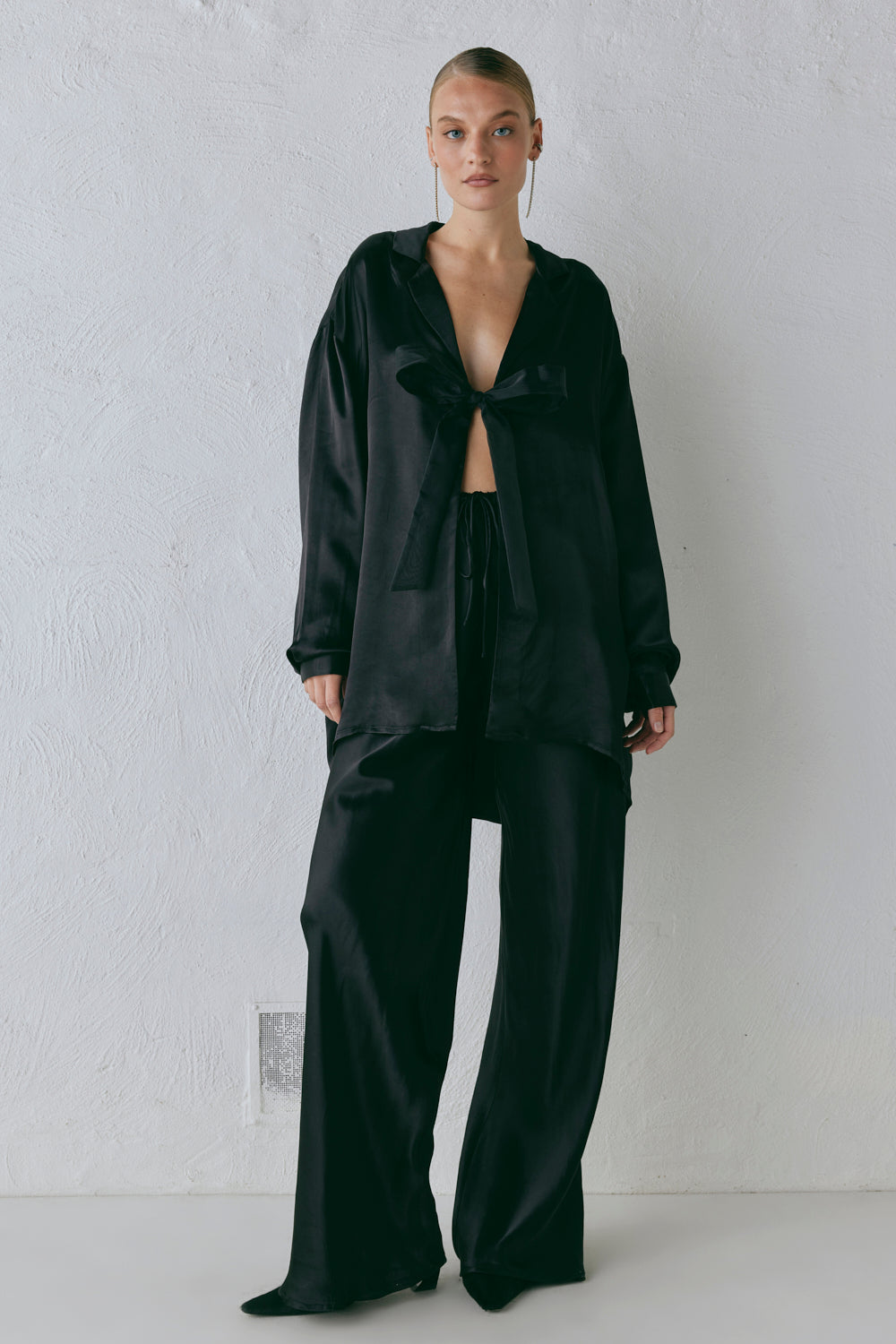Rae Satin Top Black