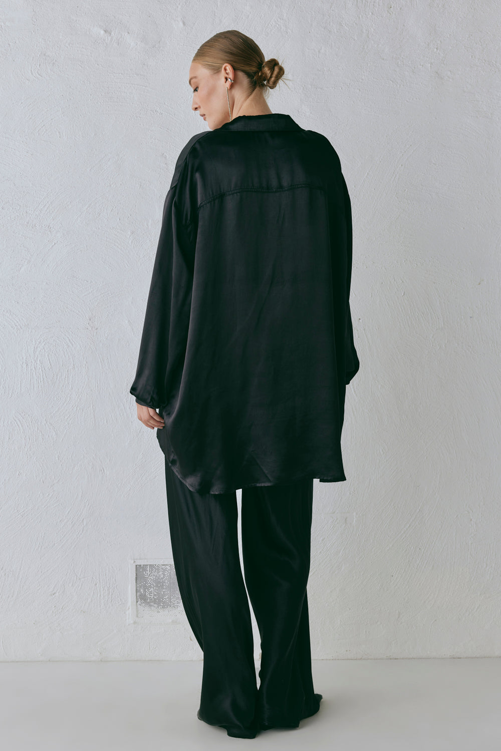 Rae Satin Top Black