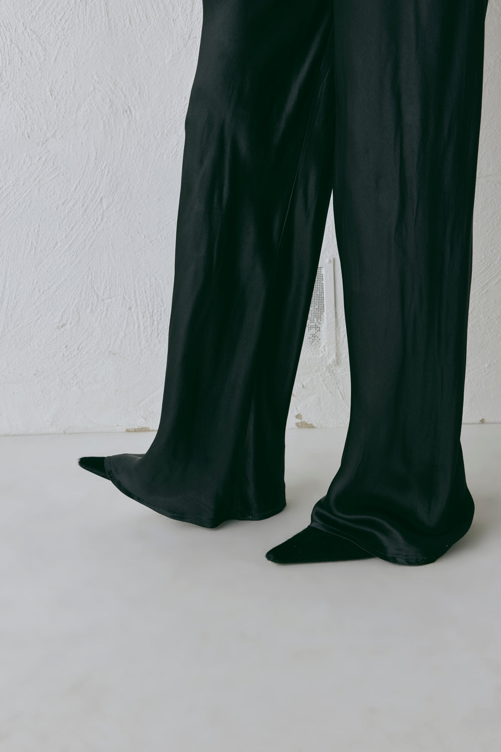 Rae Satin Pants Black