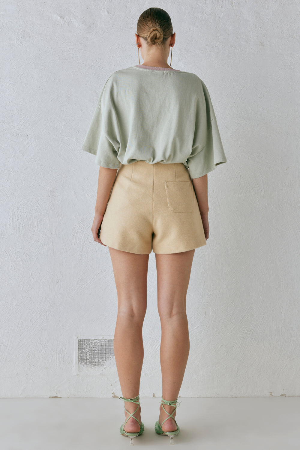 Nada Shorts Butter