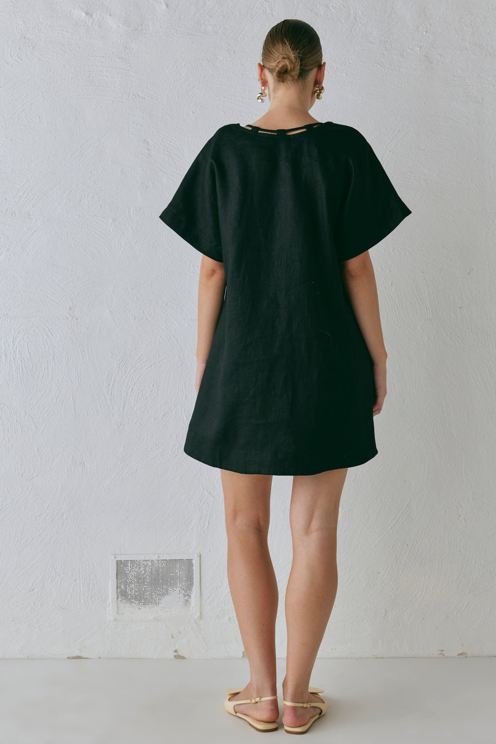 Nellie Linen Mini Dress Black