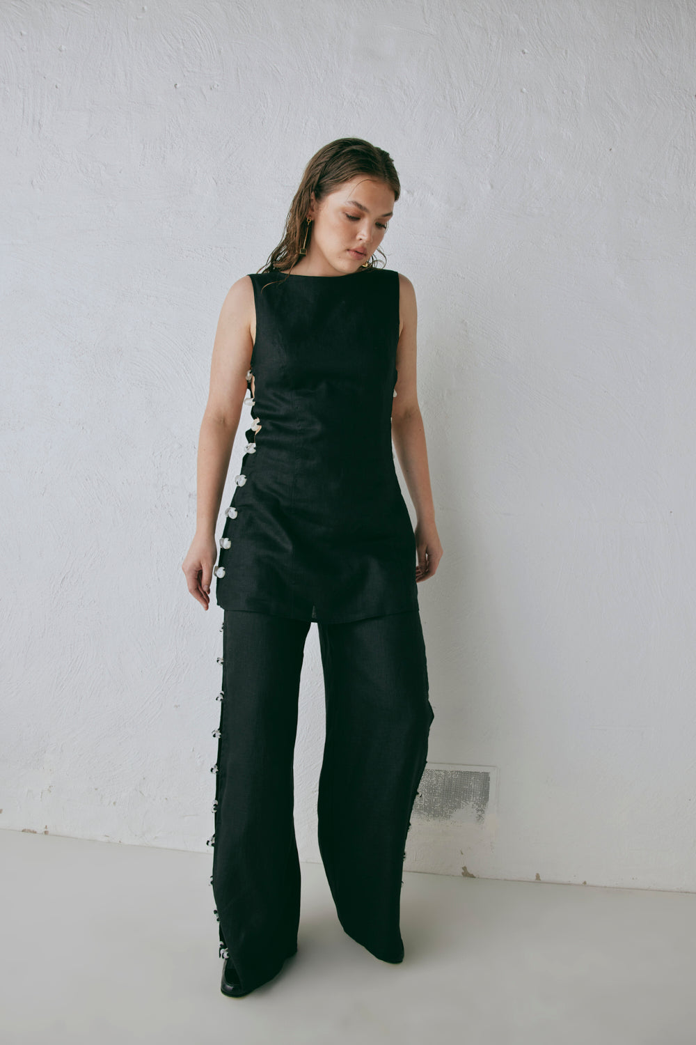Tia Linen Mini Dress Black