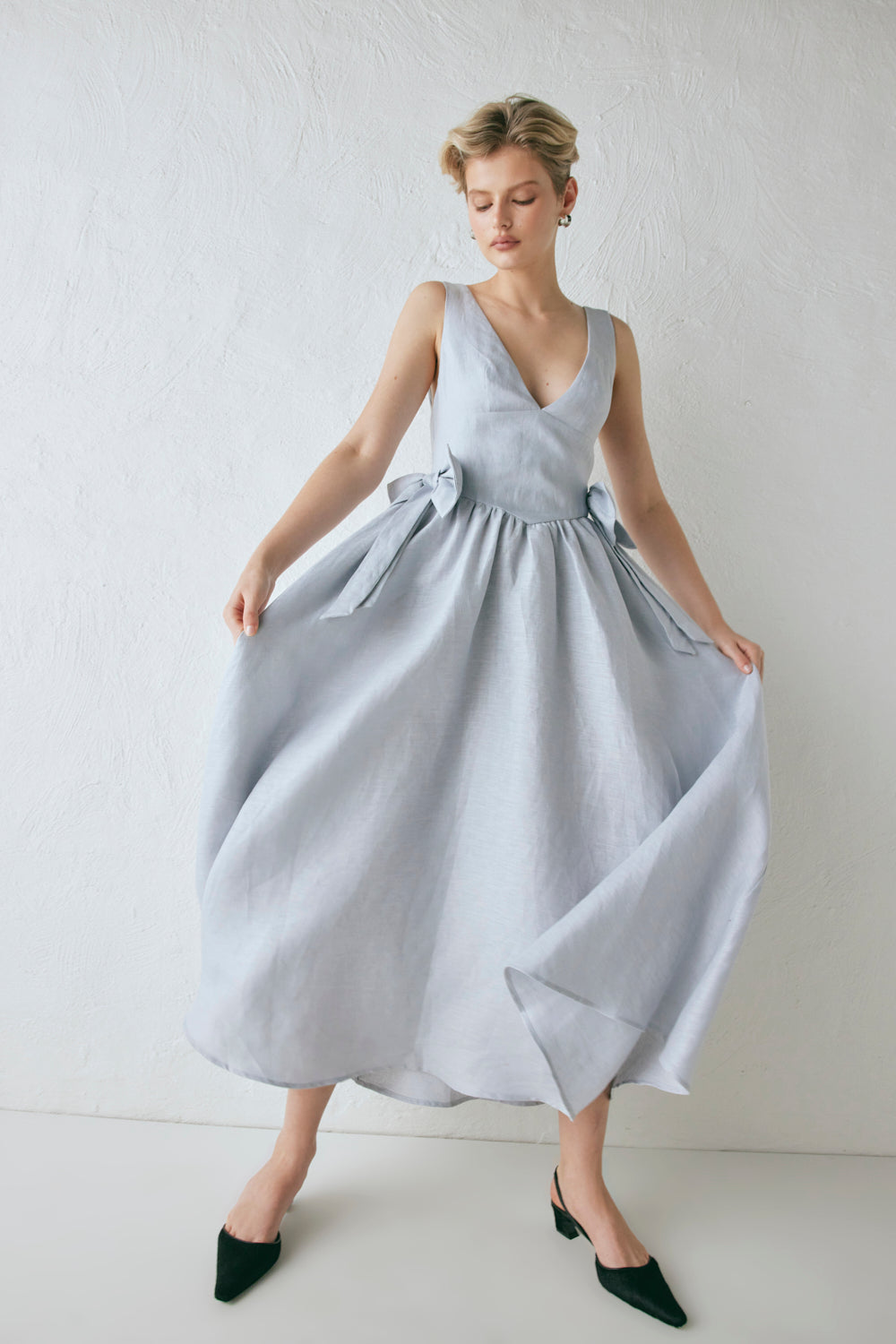 Daphne Linen Midi Dress Powder