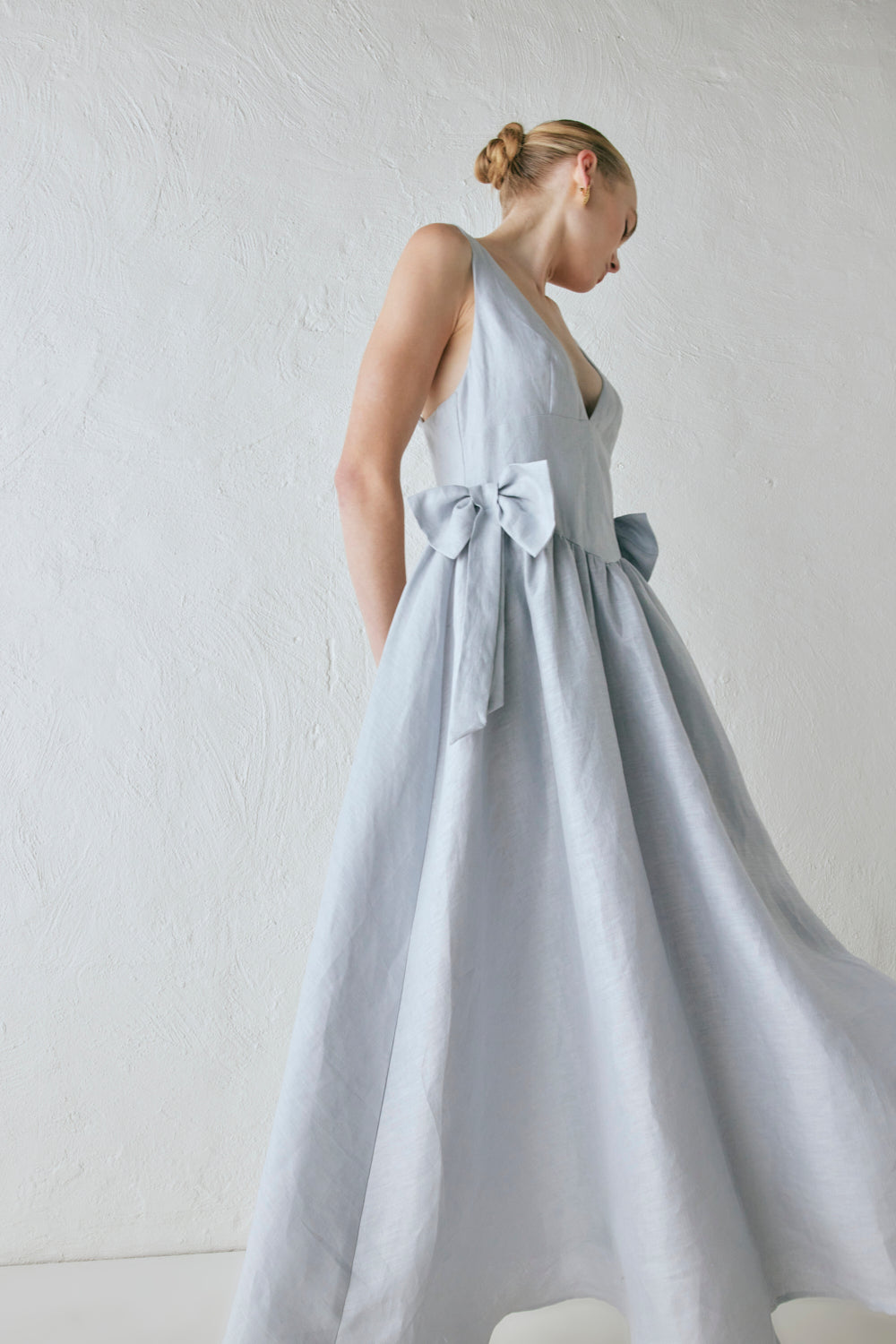 Daphne Linen Midi Dress Powder