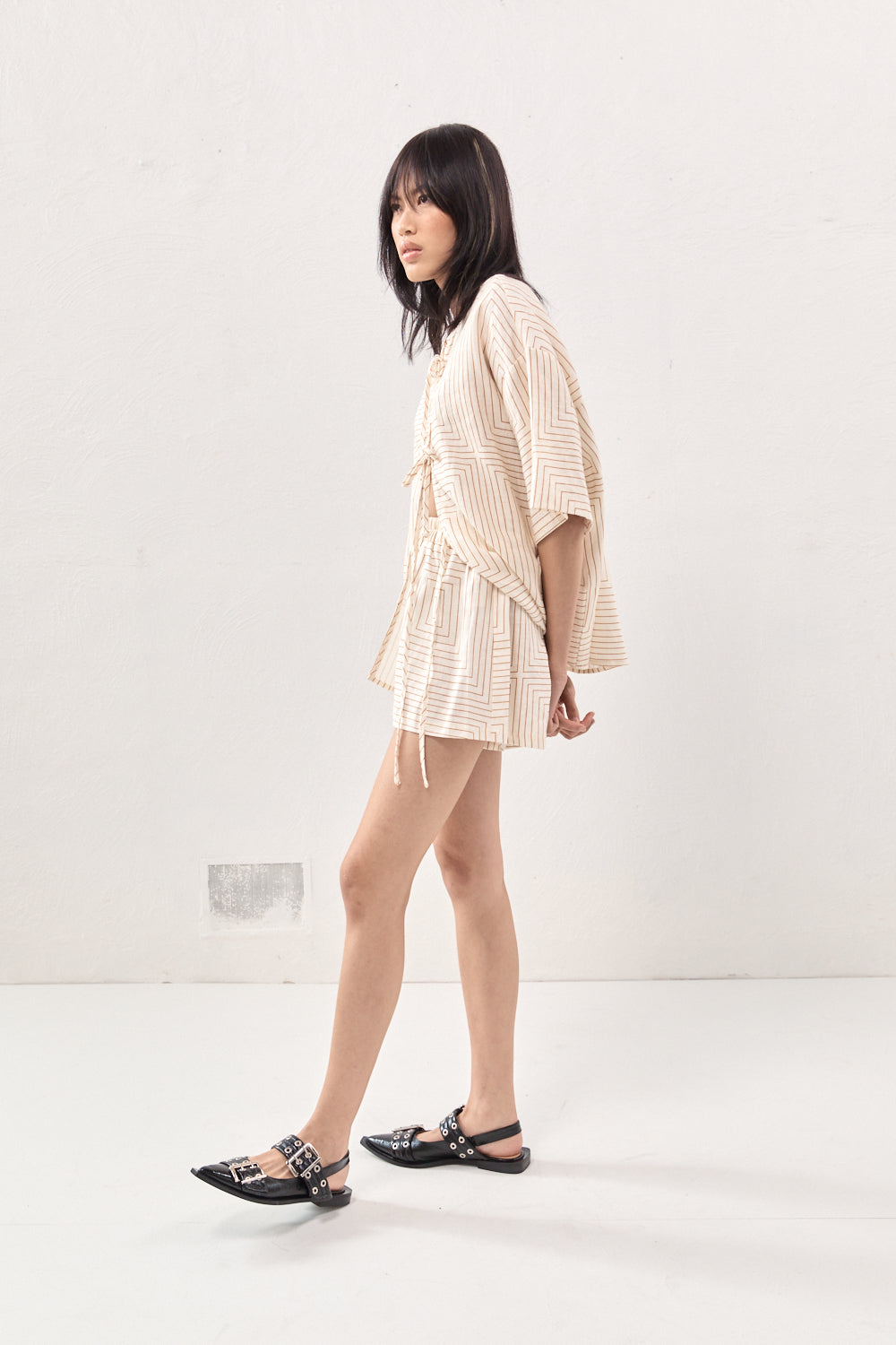 Sunny Linen Shorts Juno