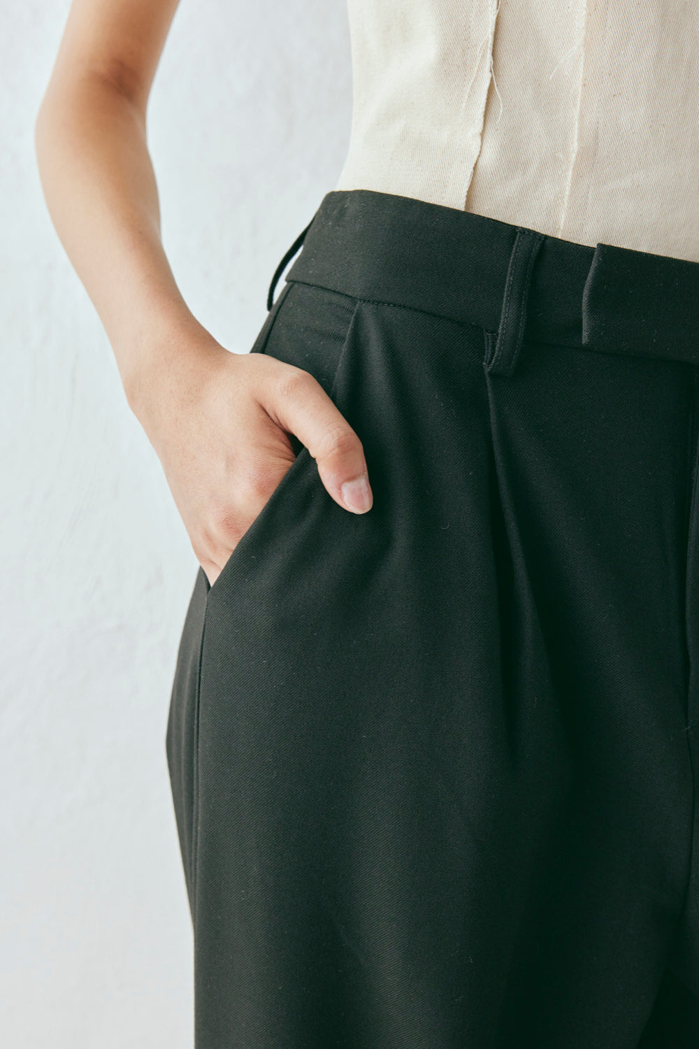 Rowie Pants Black