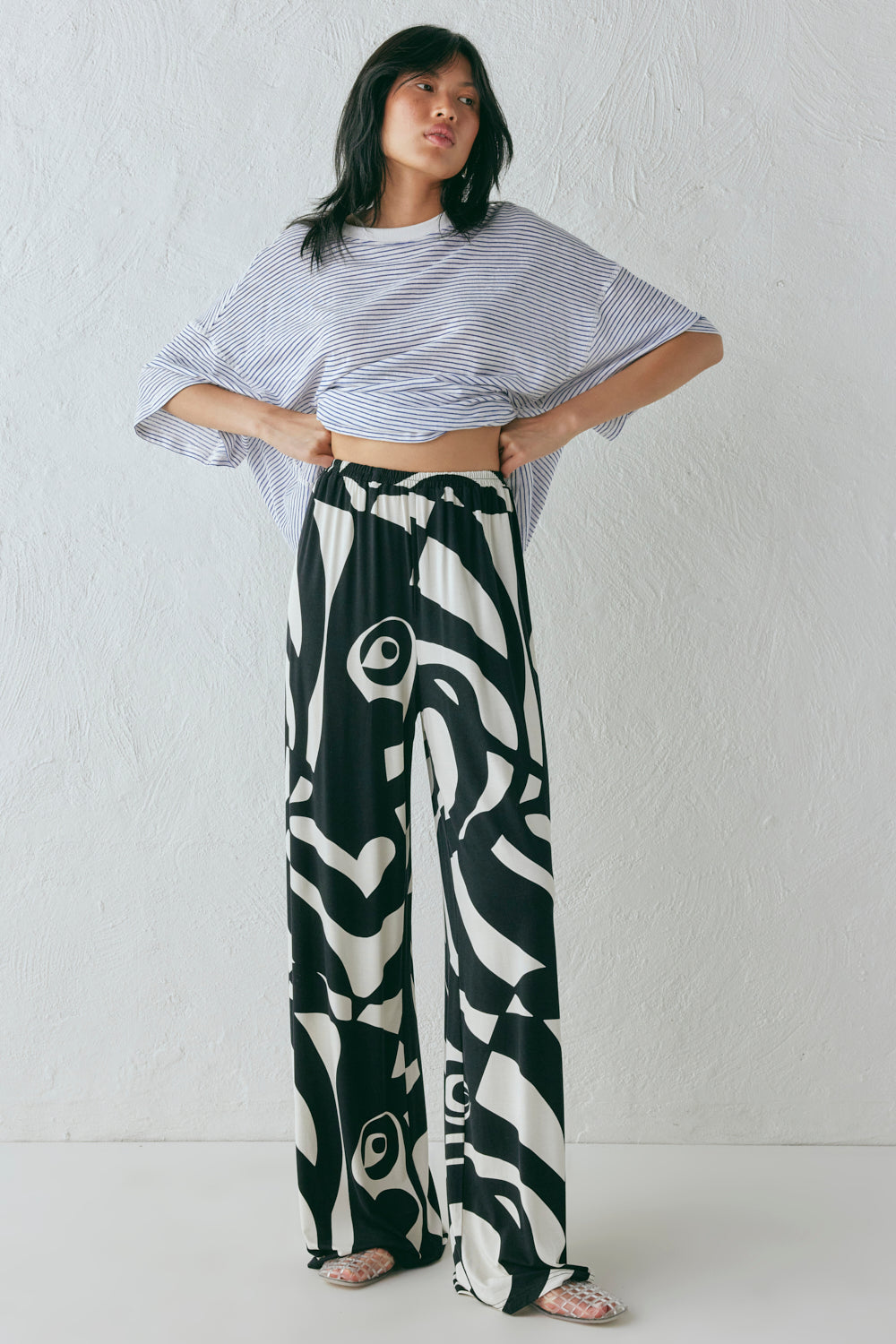 Tae Pants Ari