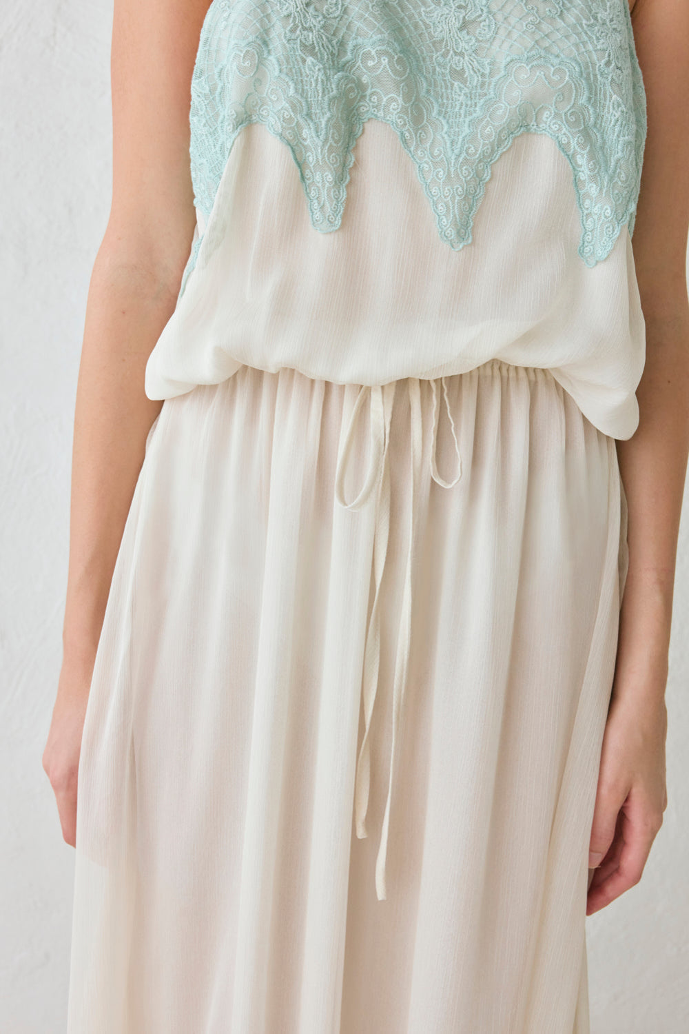 Valery Midi Dress Cream