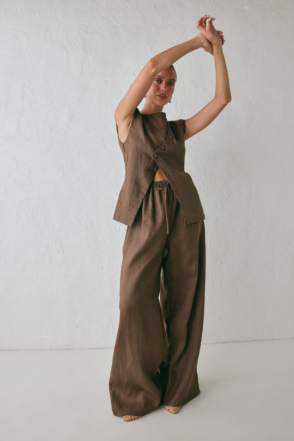 Raya Linen Pants Chocolate
