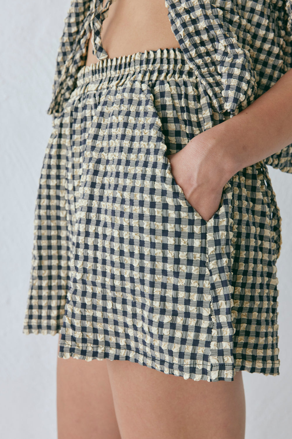 The Sea & I Shorts Black