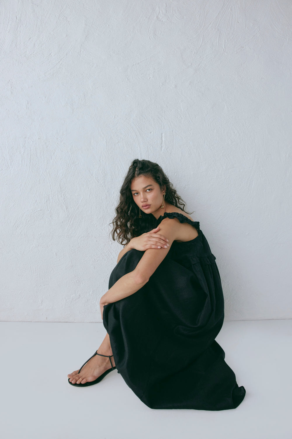 Rossana Linen Maxi Dress Black