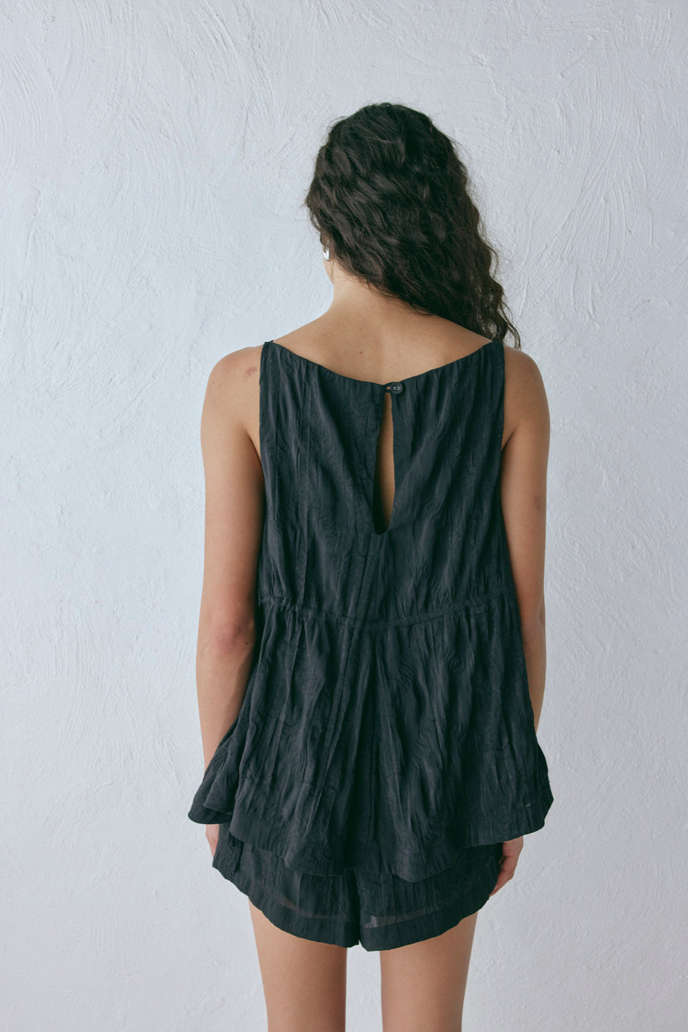Indi Top Crinkle Black