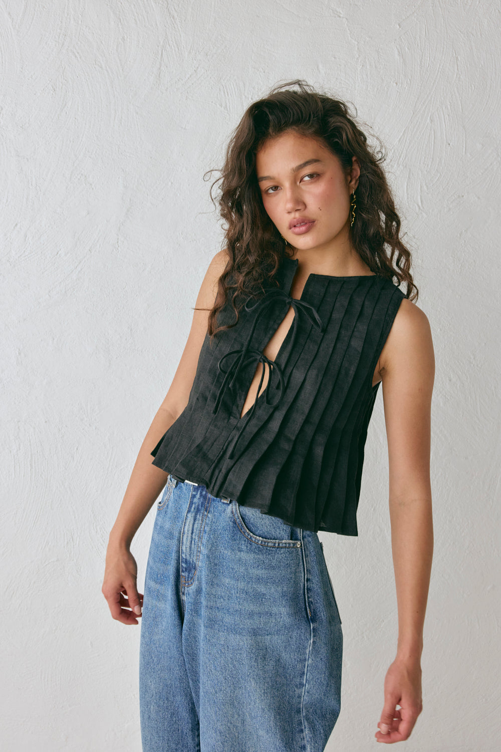 Valeria Linen Top Black
