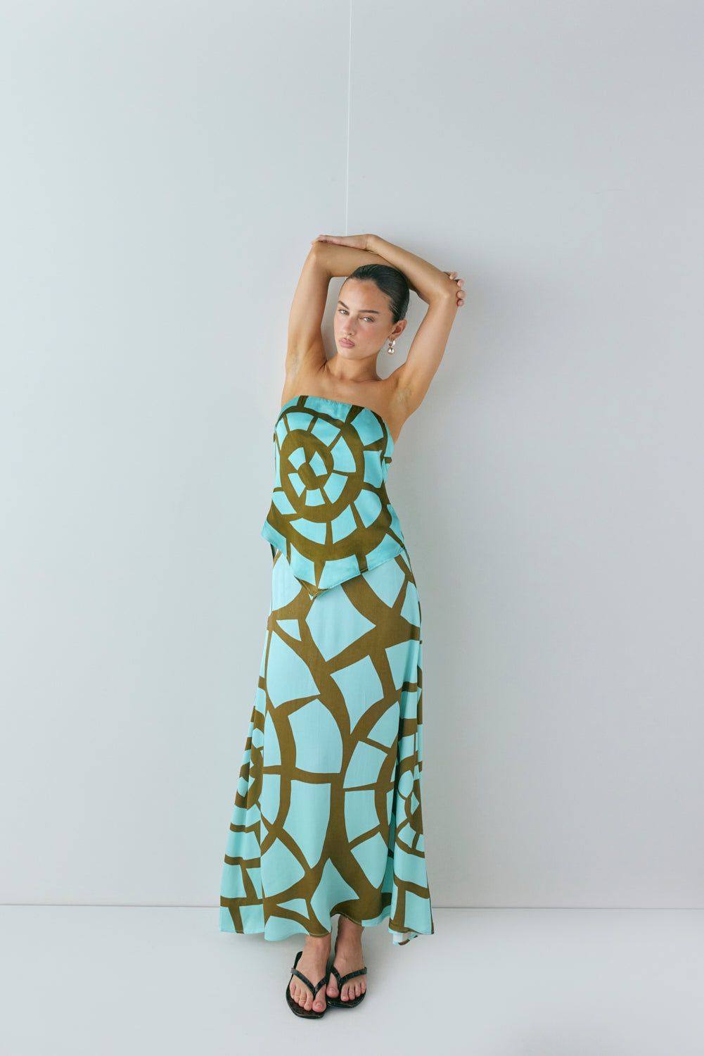 Brie Midi Skirt Avi