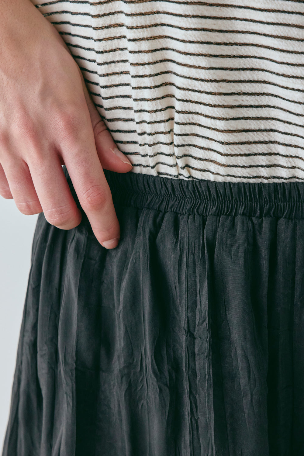 Annika Shorts Crinkle Black