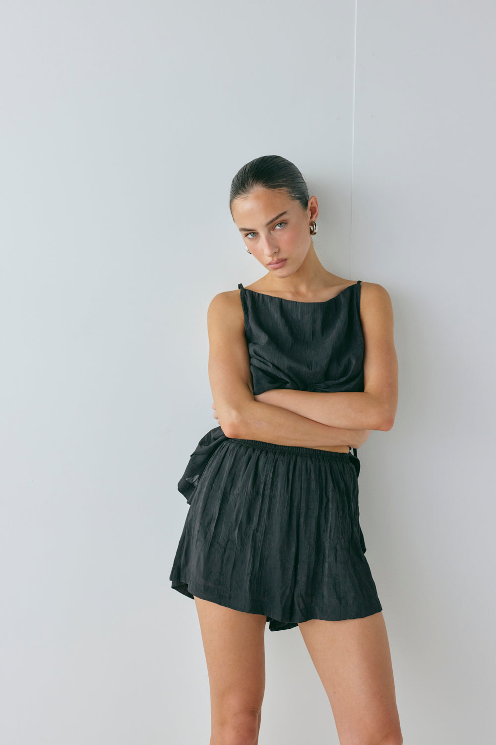 Annika Shorts Crinkle Black