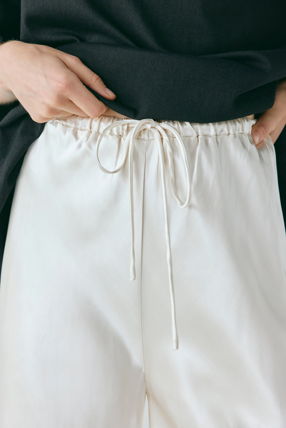 Rae Satin Pants Cream