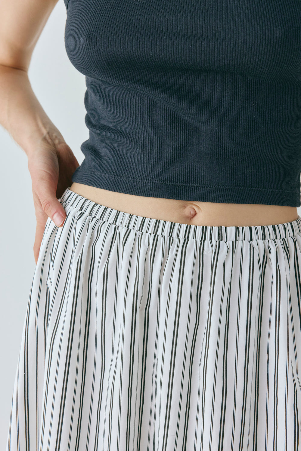 Solara Midi Skirt Black Stripe