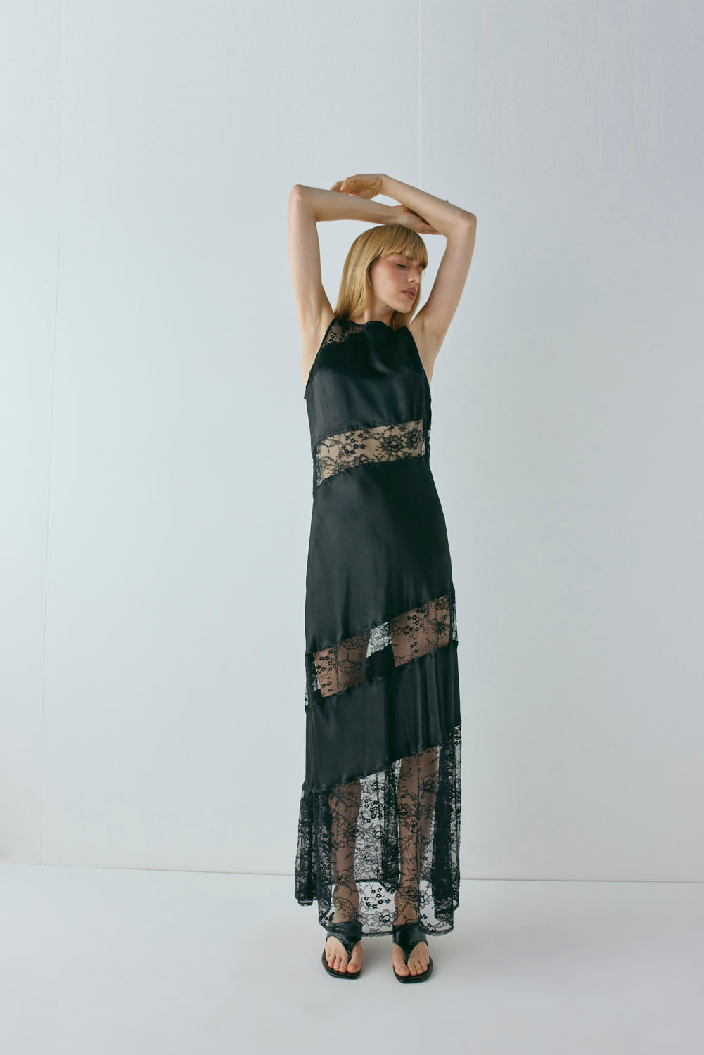 Dorit Lace Maxi Dress Black