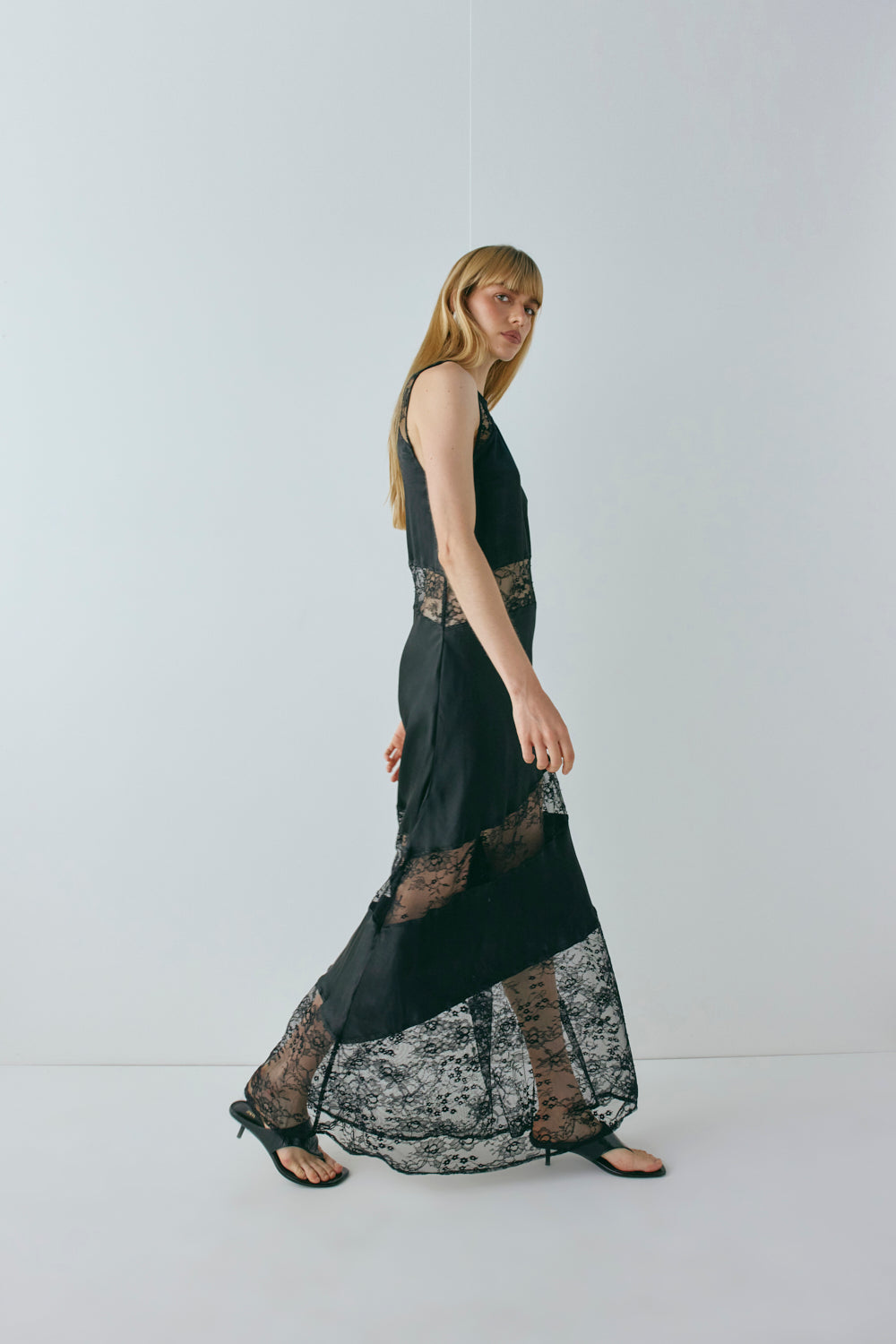 Dorit Lace Maxi Dress Black