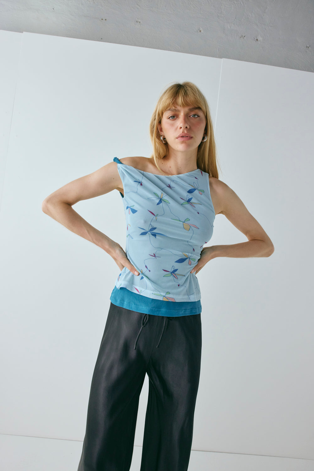 Ivy Mesh Top Sol