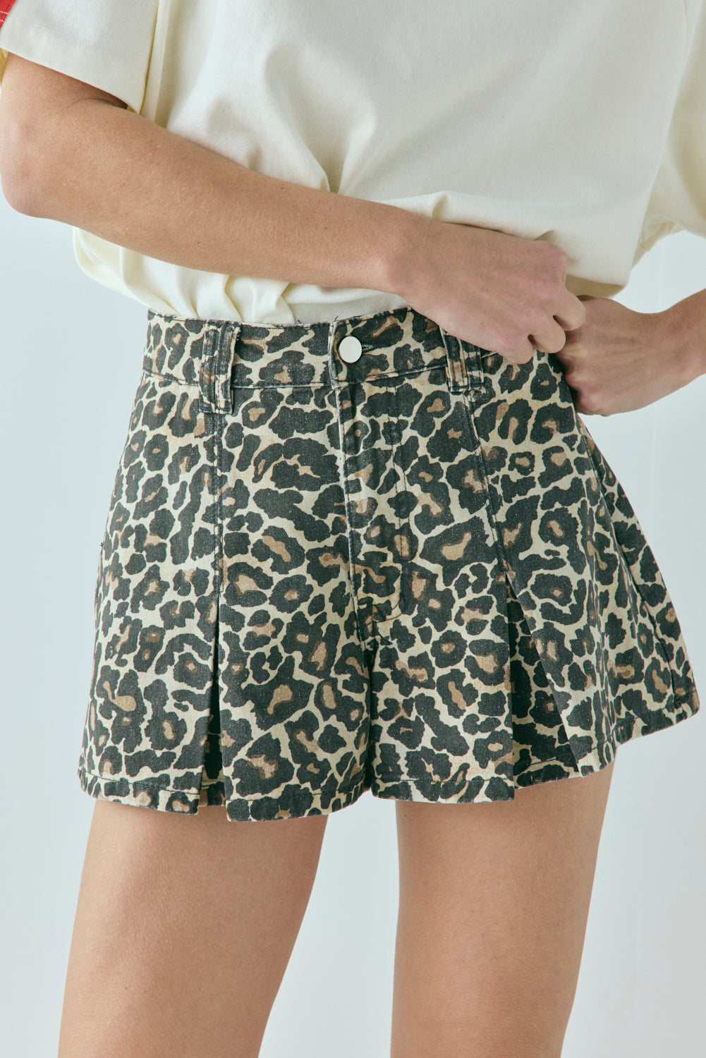 Abigail Denim Shorts Leopard