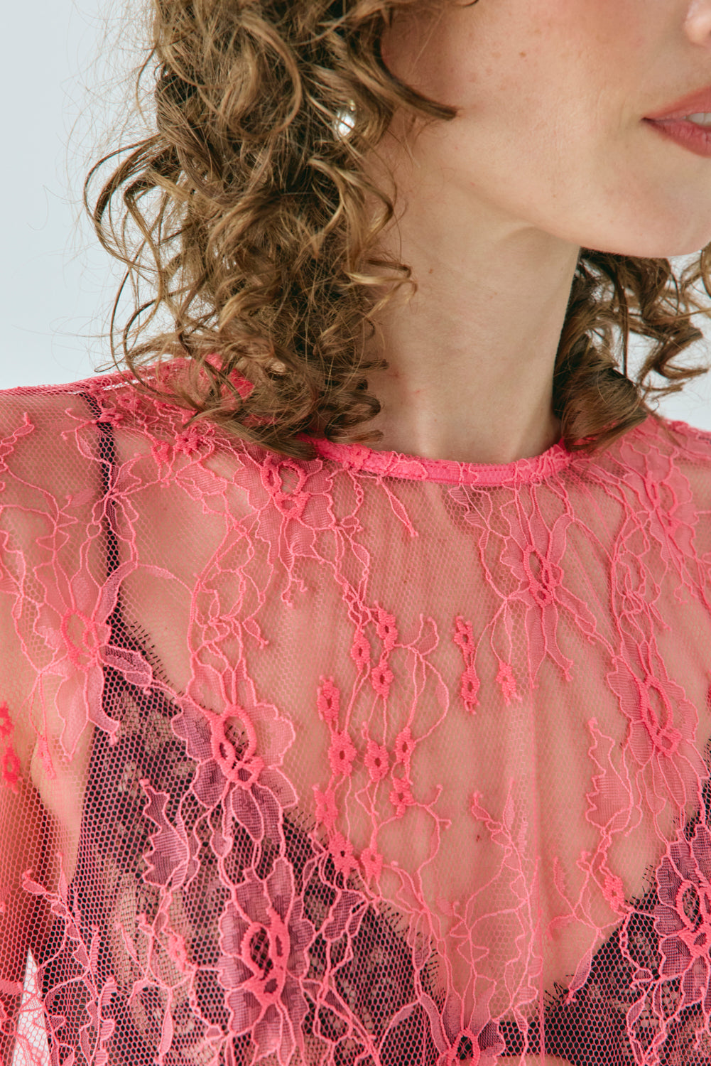 Devyn Lace Top Pink