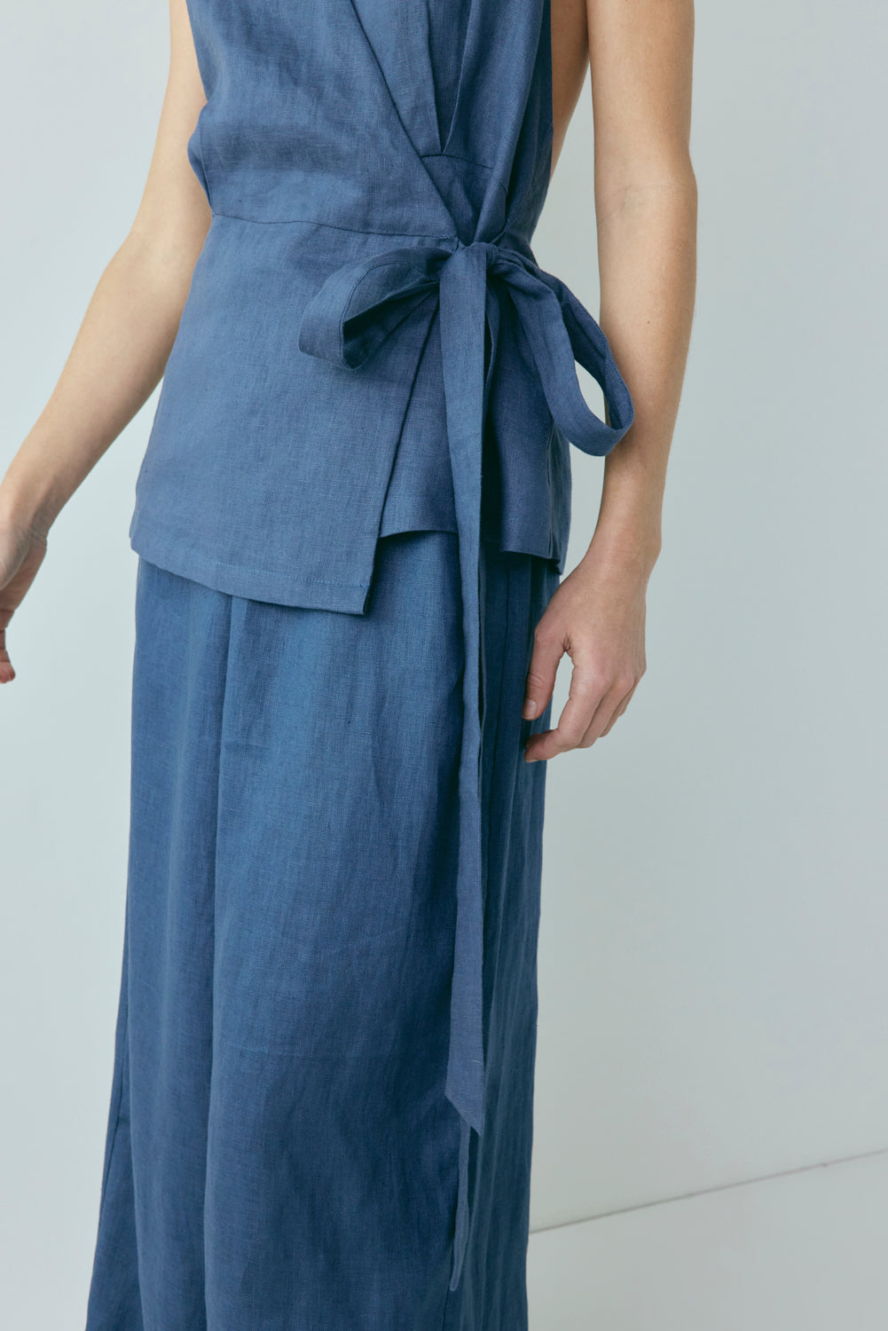 Prue Linen Top Navy
