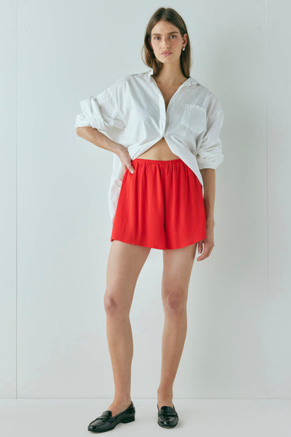 Annika Shorts Red