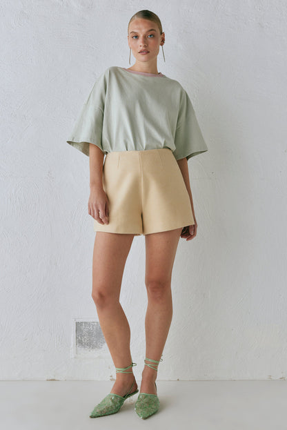 Nada Shorts Butter