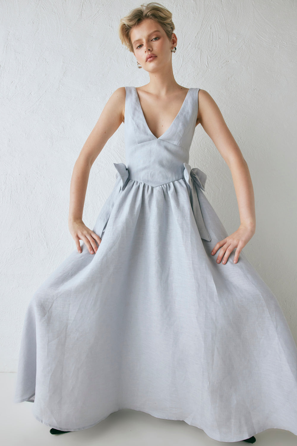 Daphne Linen Midi Dress Powder