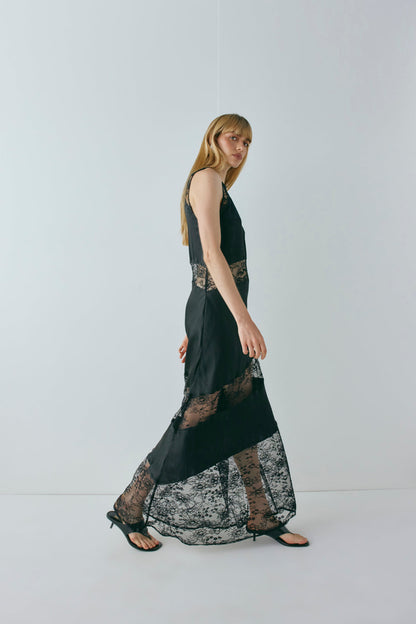Dorit Lace Maxi Dress Black
